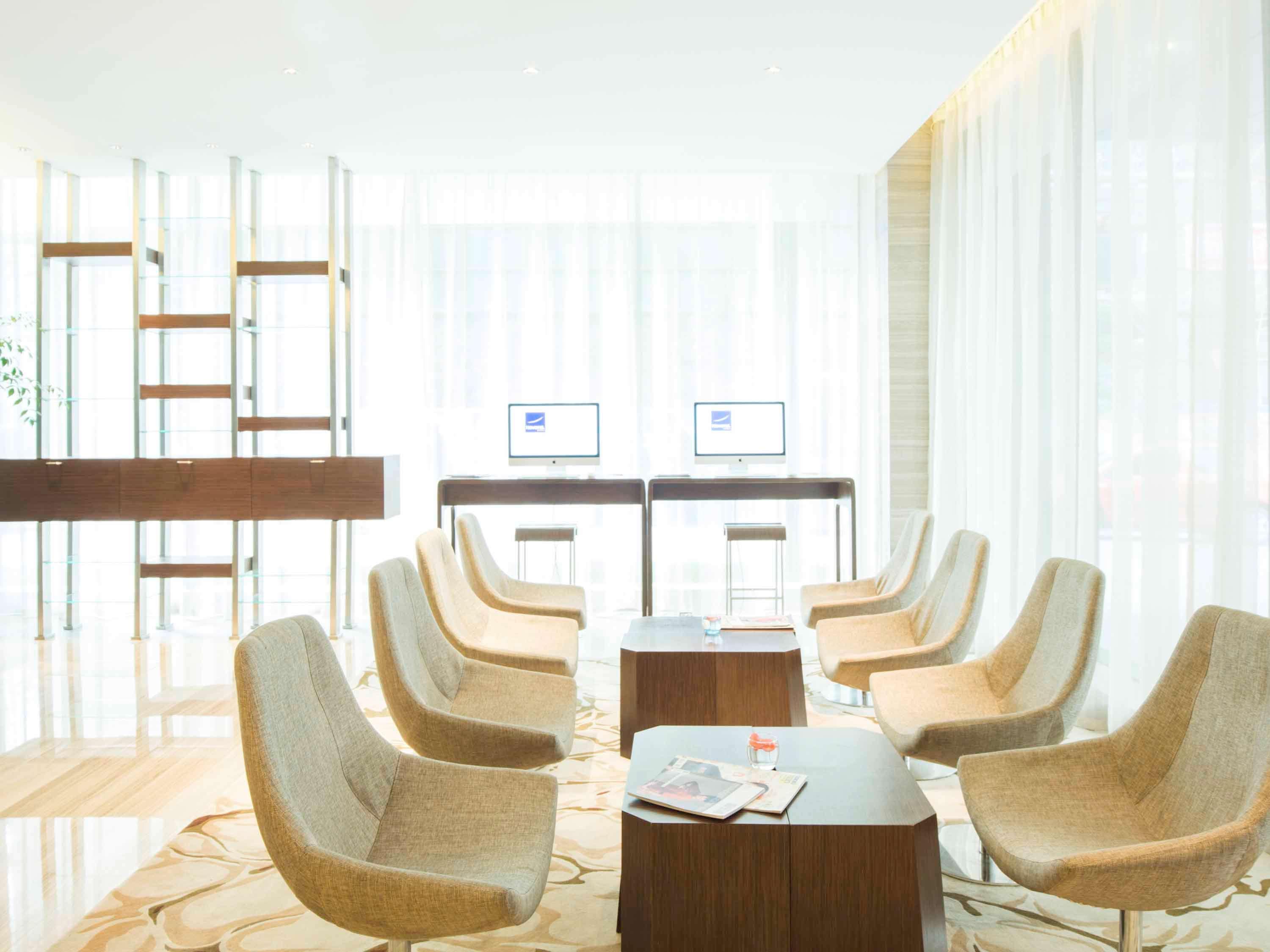 Novotel Nanjing Central Eksteriør bilde
